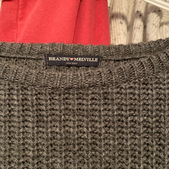 Grey brandy Melville sweater - Picture 2 of 2